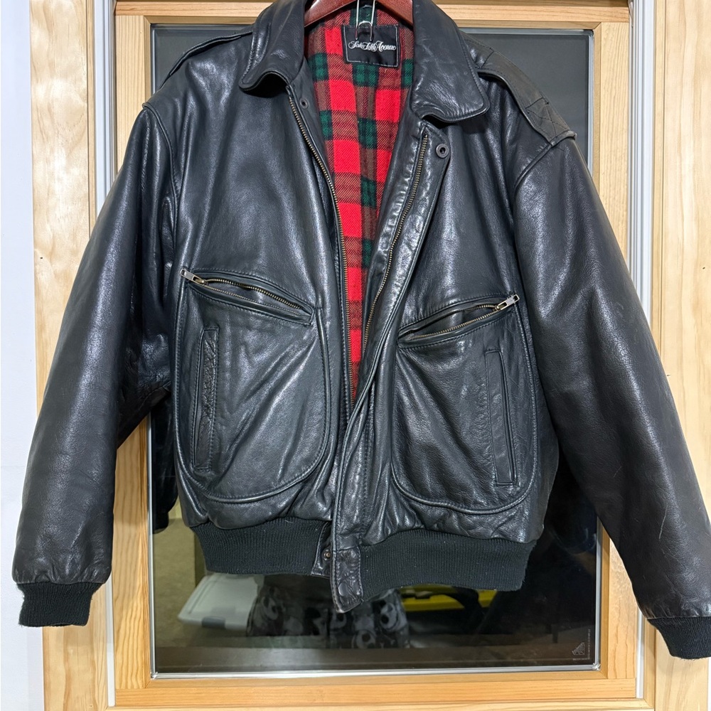 Vintage Saks Fifth Avenue Men’s Black Leather Flight Jacket l Red Plaid Lining